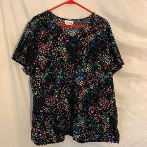 Multicolor scrub top wore once 2XL